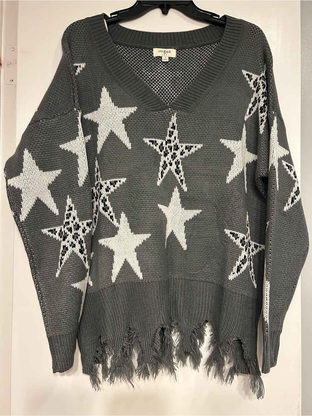 Umgee Gray Star V-Neck Sweater with White Stars